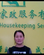 何麗照片